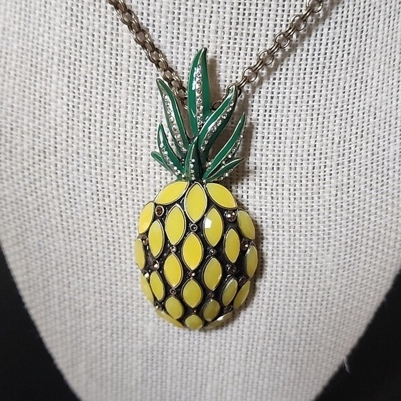 Chloe & Isabel Copacabana Long Pineapple Necklace - Picture 1 of 5